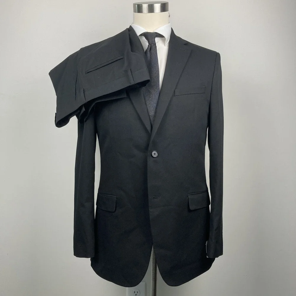 DKNY Mens Modern fit 2-pc Suit 40L 33W 32L Black Solid Stretch
